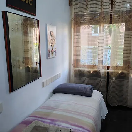 Apartment Casa Guen Parma